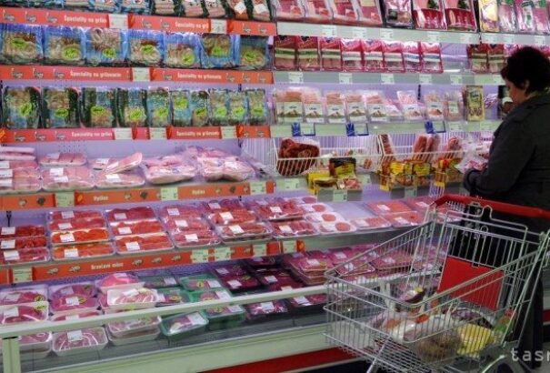 Történelmi mélyponton a hazai termékek aránya a szlovákiai üzletláncokban