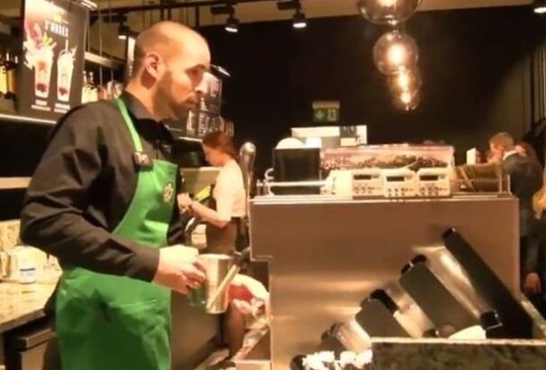 Pozsonyba jön a Starbuck’s