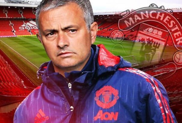 Hivatalos! José Mourinho a Manchester United vezetőedzője