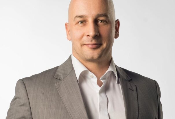 Menyhárt József: Az összefogás vihet sikerre bennünket