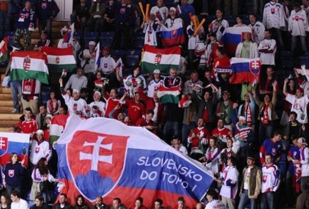 Ez is a hoki-vb-n történt: Míg a magyarok küzdöttek, a szlovákok ellendrukkoltak