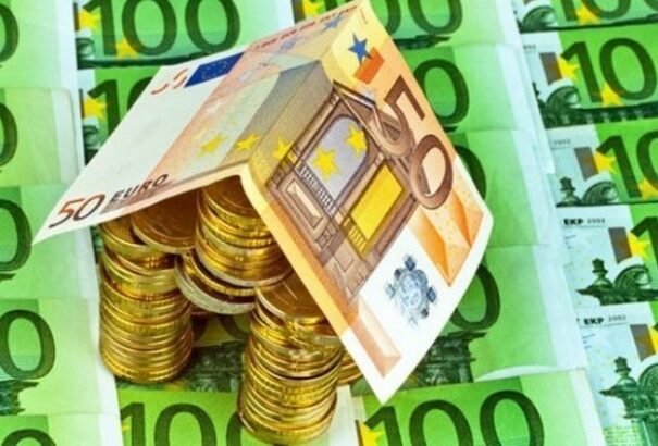 A szülők fele járul hozzá gyereke jelzáloghiteléhez