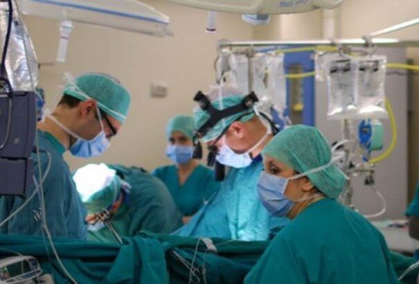 Leállt egy komputer egy szívműtétnél az antivírus program miatt