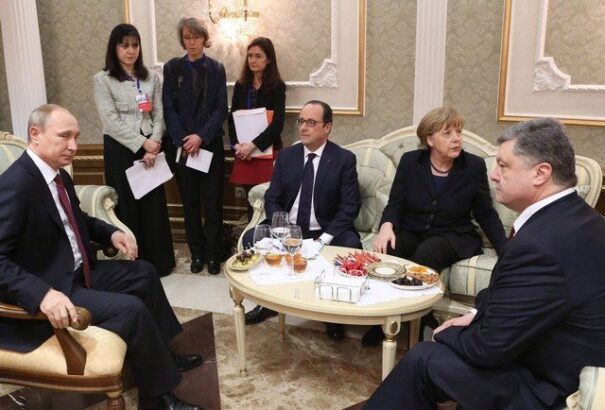 Ukrajna: a válság rendezéséről tárgyalt az ukrán, az orosz, a francia elnök és a német kancellár