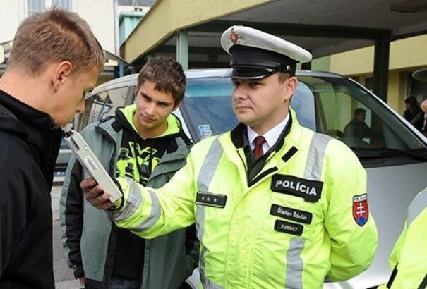 Az ittas sofőrökre utazik a rendőrség – több száz új alkoholszondát vetnek be