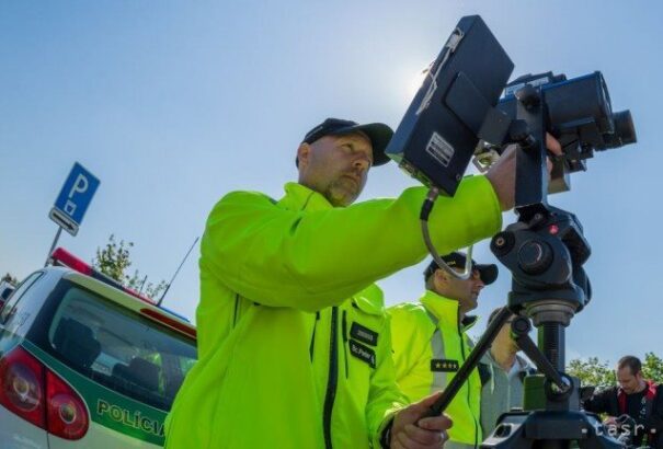 Közúti ellenőrzések a besztercebányai és a rimaszombati járásban