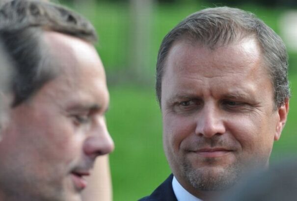 A nagyon nem standard Sieť