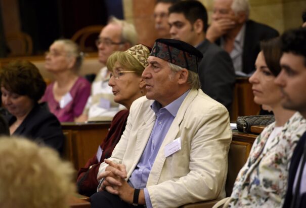 Együttélési modellek autonómia helyett?