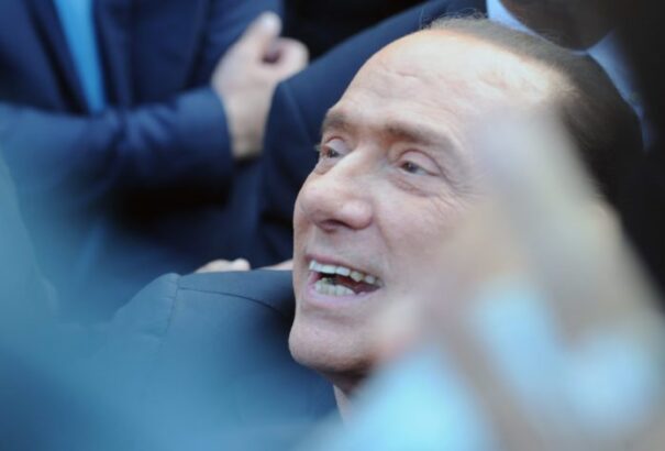 Silvio Berlusconin szívműtétet hajtanak végre