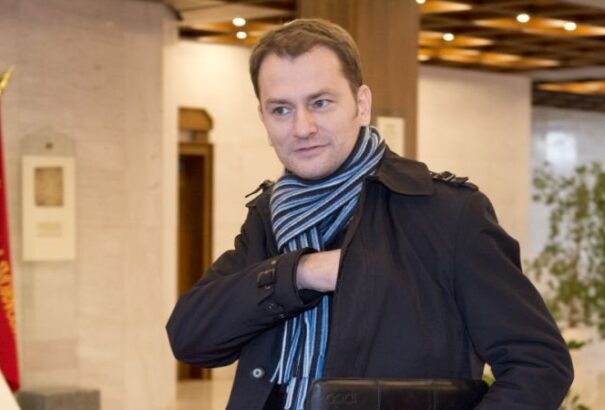 Ellenzéki sajtótájékoztató a Bašternák ügyben