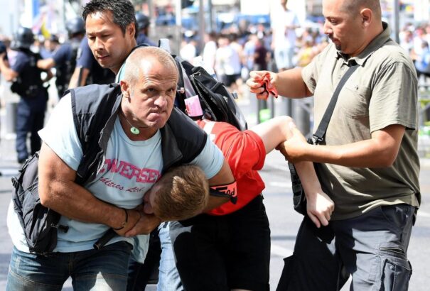 Harci kiképzést kaptak az orosz szurkolók?