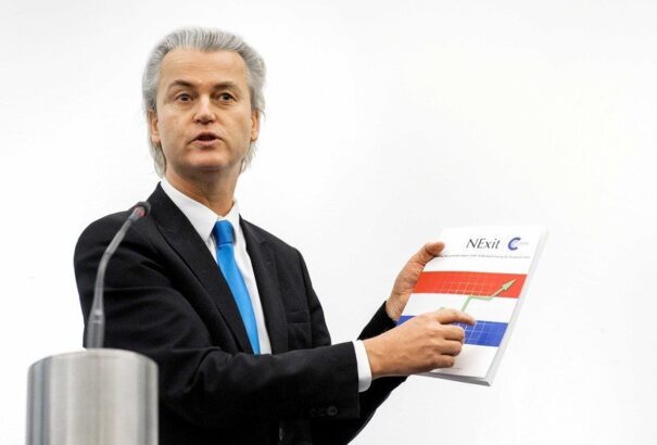 Hollandiában nem lesz népszavazás az uniós kilépésről