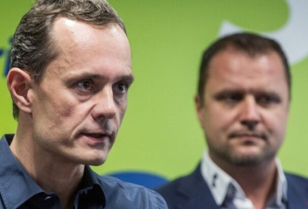 Az összeomlás szélén a Sieť