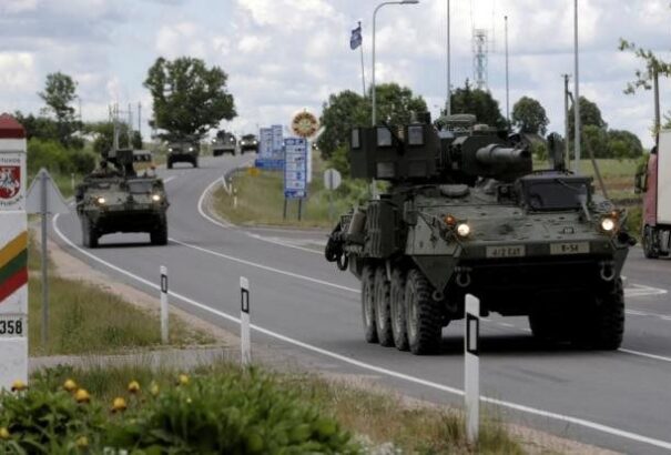 A Baltikum inváziótól tart