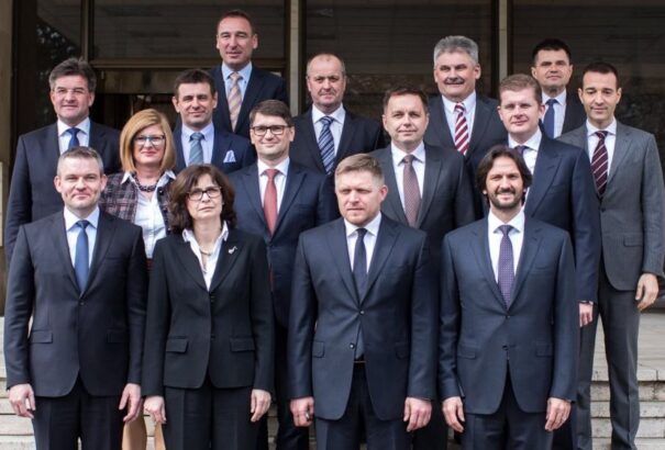 A harmadik Fico kormány első száz napját értékelte az OKS