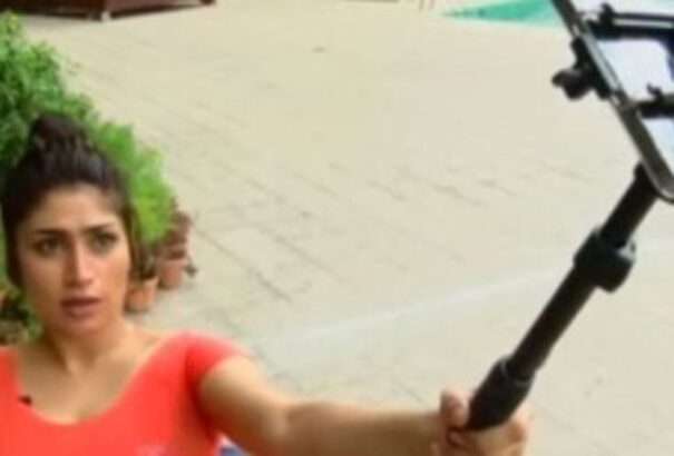 Meggyilkolták a pakisztáni közösségi média egyik sztárját