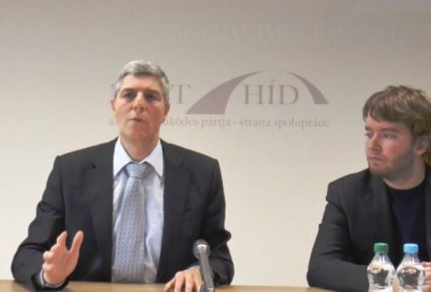 Magyarok az államigazgatásban: Ennek nagy bukta lehet a vége