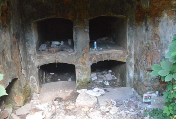 Egy vödörnyi ember(csont)