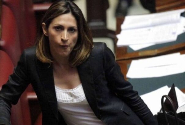 Börtönbüntetés járna a szülőknek a gyerekek vegán étkeztetése miatt