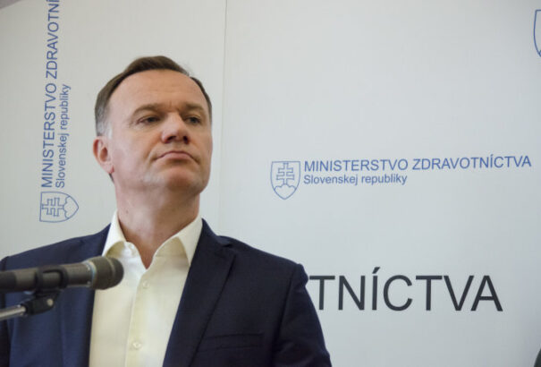 A volt egészségügyi miniszter újra a Pentának dolgozik