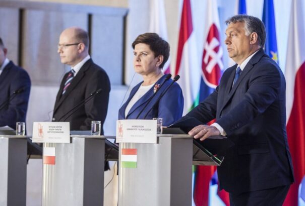 Az EU jövőjéről tárgyalnak Varsóban a visegrádi országok és Németország kormányfői a jövő héten