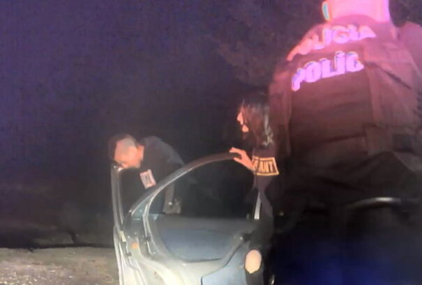 Közzétették a rendőrségi felvételeket a tegnapi vad autós üldözésről (Videó)