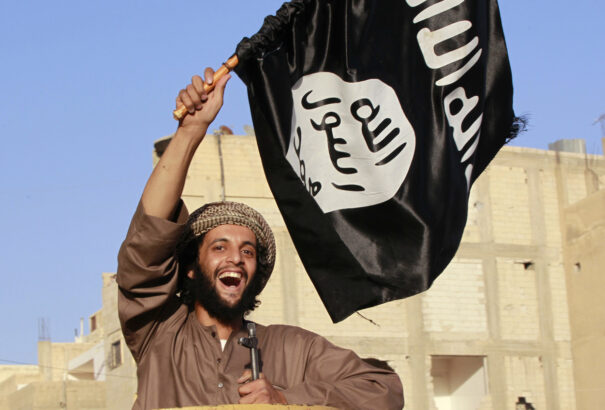 „Korán idiótáknak” – lebutított könyvekből tanulnak az új dzsihadisták, akiknek fogalmuk sincs az iszlámról