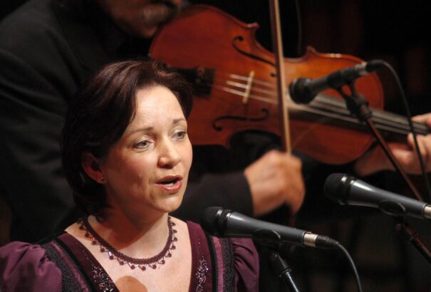 Sebestyén Márta Oscar-díjas magyar népdalénekes ma 59 éves