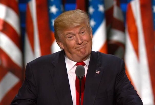 Trump találkozik a mexikói elnökkel, aki Hitlerhez hasonlította