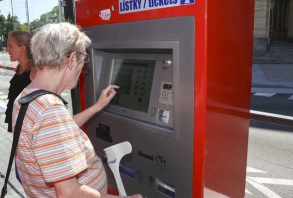 Pozsonyi tömegközlekedés: az automaták nem adnak ki visszajárót