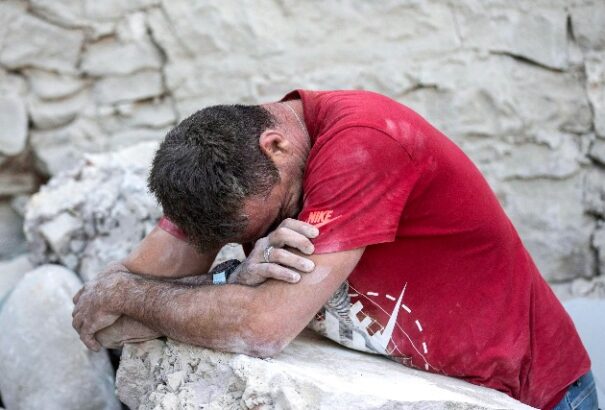 Már 247 halottja van a közép-olaszországi földrengésnek