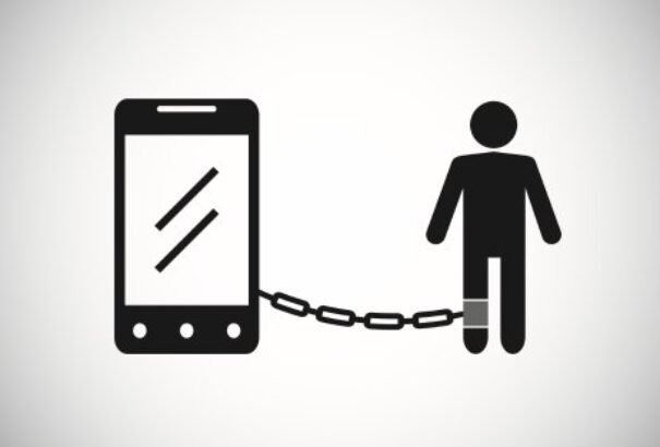 Átlagosan csak 44 másodpercig bírjuk telefon nélkül, ha várakozunk