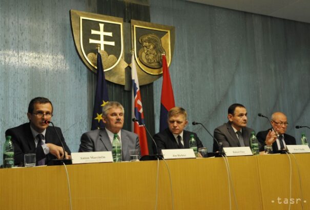 Tőketerebesen ülésezett a kormány