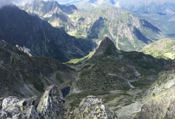 Tátrai túrakalauz: A Kis-Viszóka-csúcs  (2428m) megmászása