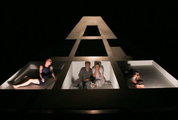 Az ügynök halála – Indul az évad a Komáromi Jókai Színházban