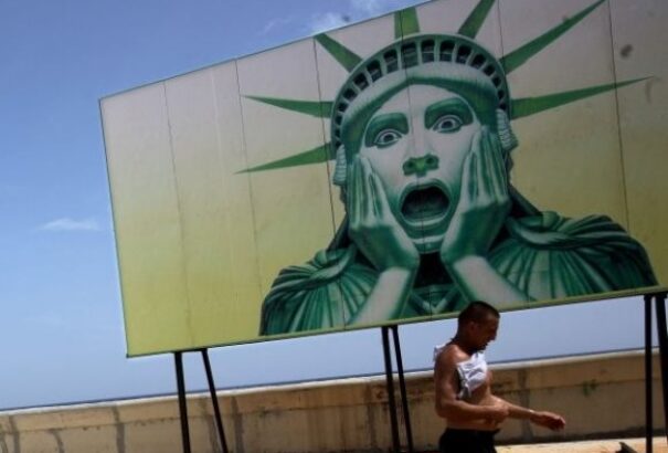 Több százan kaphattak tévedésből amerikai állampolgárságot. Veszélyt jelenthetnek az országra