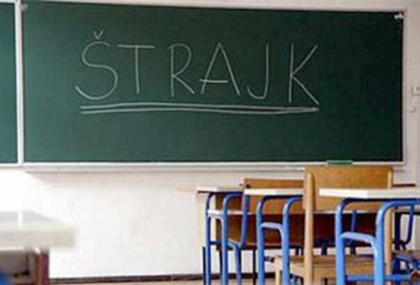 Ma is sztrájkoltak a pedagógusok