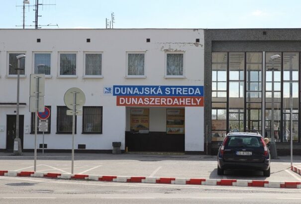 Beindul a vonatközlekedés Dunaszerdahely és az észak-olasz kikötőváros, Trieszt között