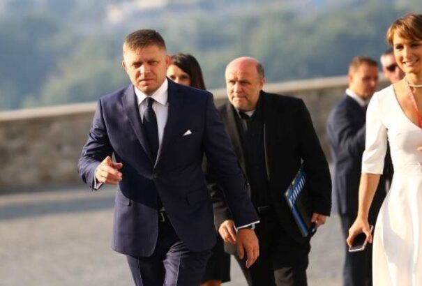 A Visegrádi Négyek bekeményítenek a britekkel szemben