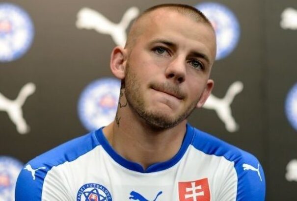 Weiss-t ugyan kienegedték, de a vádemelést nem ússza meg