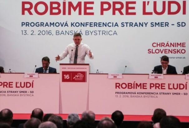 Ismert a Smer kongresszusának új időpontja