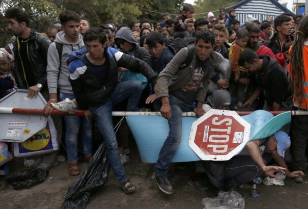 Az összes arab ember bízik abban, hogy hétfőn továbbmehetnek Magyarországra