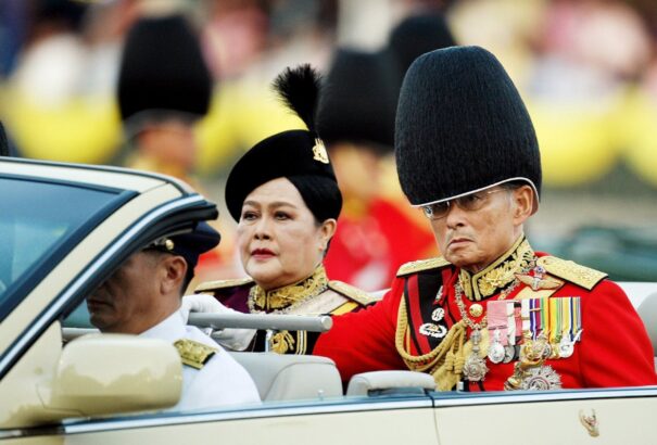 Meghalt Thaiföld királya