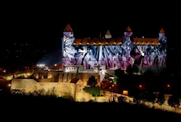 A Fehér éjszakának köszönhetően újra felragyog a főváros