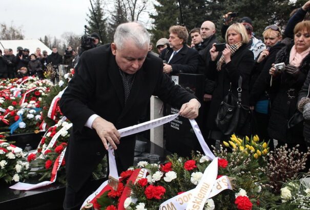 Kihantolják Lech Kaczyński földi maradványait