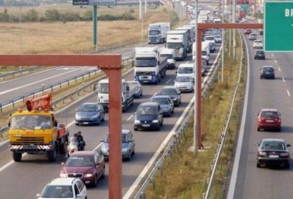 Pozsony megye ellenzi a nyolcsávos autópályát