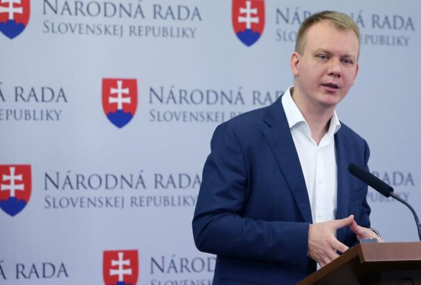 Újabb CT-botrány, ezúttal Zsolna megyében: 800 ezer eurót buktak rajta a kórházak