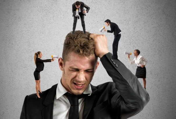 A felmérés megmondta: elcsigázottak és stresszesek vagyunk. De mi a megoldás?