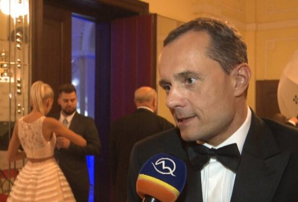 Radoslav Procházka kiszáll a politikából