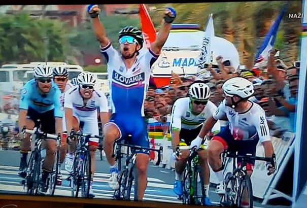 Sagan történelmet írt: megvédte világbajnoki címét